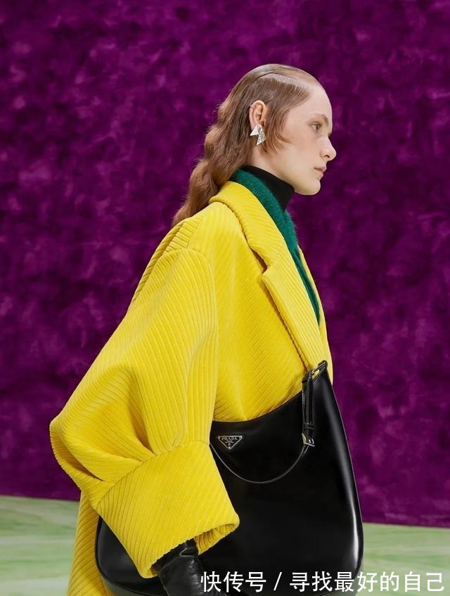 包包 终于“接地气”的新品包包,我越背越香!