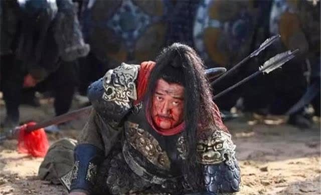 卢俊义|水浒传：此人是梁山第一高手！实力碾压武松鲁智深，却被宋江坑死