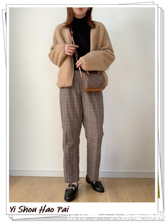 格纹裤的秋冬搭配示例！25种不会过时的经典轻熟穿搭推荐