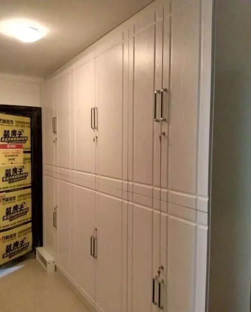 榻榻米|老公如此打柜子,面积大20平,等于多个房间!