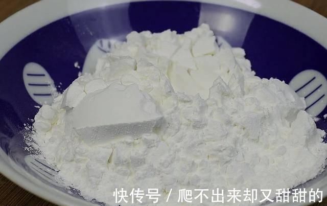 鸡蛋|2个鸡蛋，4袋牛奶，教你一个想不到的做法，连吃10天都不腻