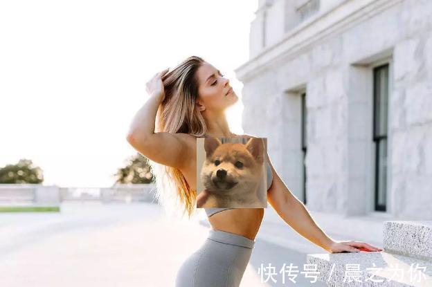 普拉提|健身网红Whitney Simmons,凹凸身材让人艳羡,全靠自律的生活