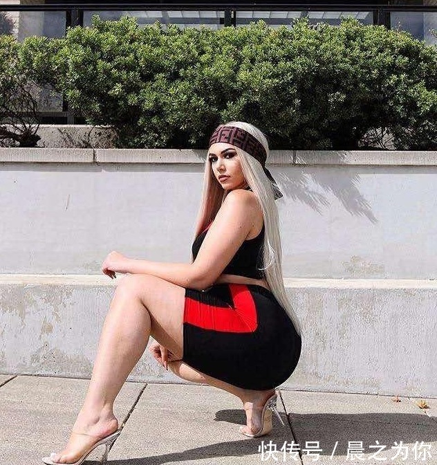 体重|美女追求曲线身段坚持健身,比例接近失衡,却收获无数网友赞誉