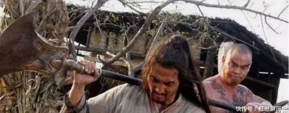 回顾古代的冷兵器历史,僧侣专用武器“铲”