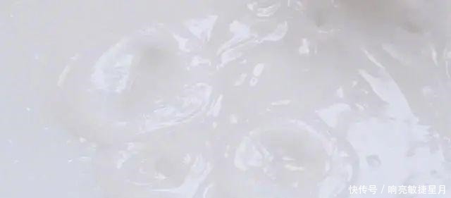 大米新吃法，不熬粥不用蒸，晶莹剔透，做法简单，大人小孩都爱吃