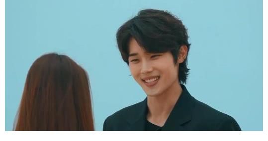 大结局：宋智雅选择小奶狗贤中放弃巧克力欧巴，网友泪奔意难平