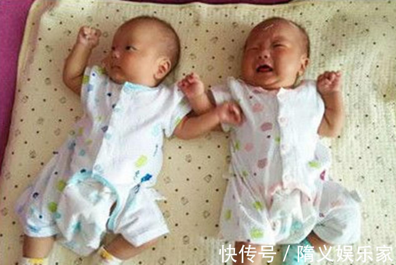 喜获|产妇一肚生俩，宝爸因喜获双胞胎而激动，被医生告知不是双胞胎