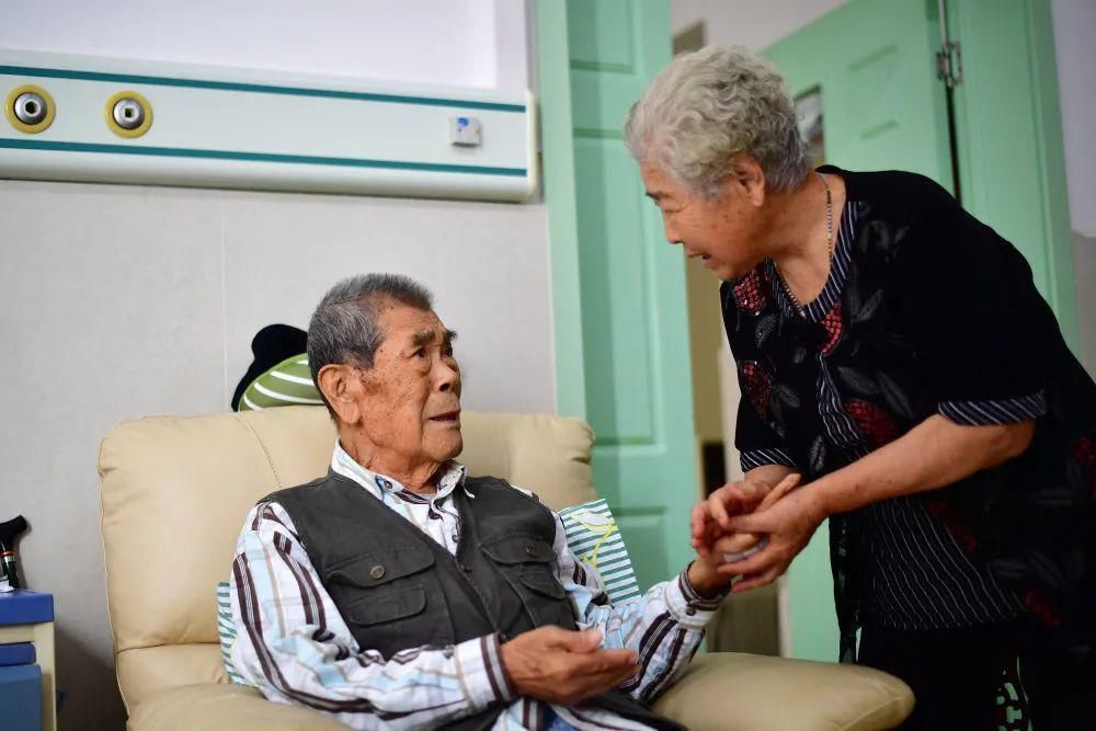 中国人民志愿军|致敬最可爱的人——听张计发老人讲述一个苹果的故事