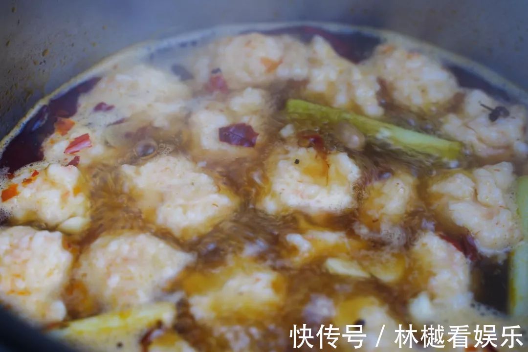 自制水煮虾滑,没有中间商赚差价!Q弹爽脆有嚼劲,放大的满足感