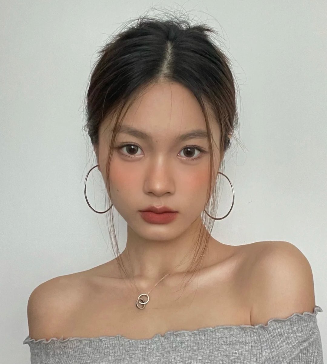 马尾|好看的扎发到底是怎么弄的？