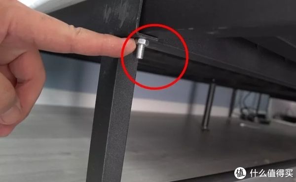 不锈钢|装修日记 篇三十二：没甲醛也没味的铁艺床，为啥塌了？支撑/床板/高度/材质/喷漆/颜色/安装，7个选购要点大盘点！