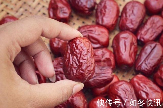 果肉|被“硫磺”熏过的红枣,这4处表现“异常”!买前注意,别贪便宜