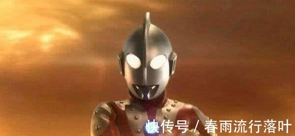 队长|奥特曼50周年和55周年商标对比，依旧是没有佐菲队长的身影！
