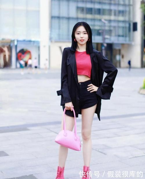 杭州|夏末初秋怎么穿?我从“杭州素人街拍”中,找到了4个搭配灵感