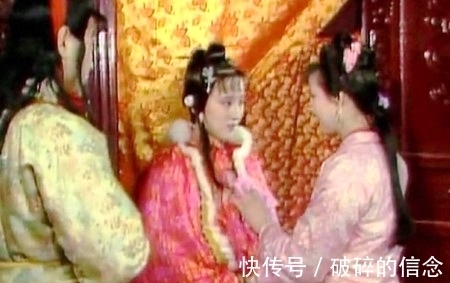 古代$用古代礼法看梨香院夜宴,何等伤风败俗!黛玉搅局恰到好处