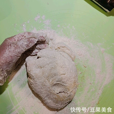 在(地域),有种美味叫牛奶土司