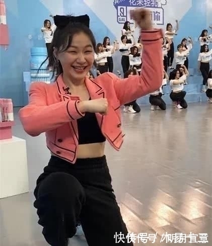 练习生|金靖加盟《青春有你2》，金靖加虞书欣赵小棠，选秀变搞笑综艺了