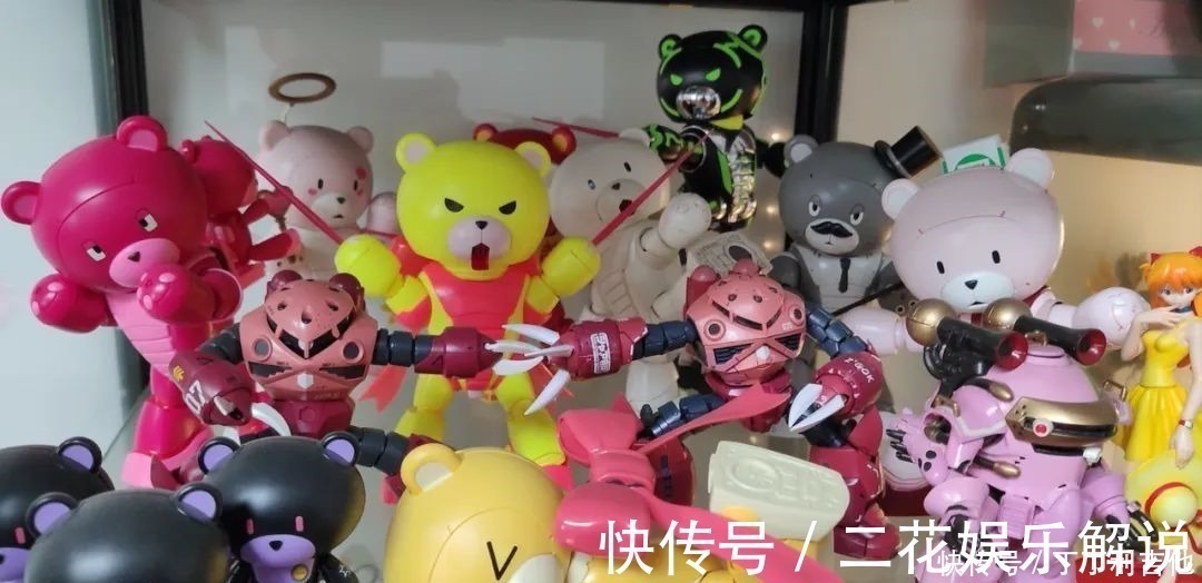 模型秀|高达模型秀5年胶佬的柜子是啥子模样熊霸开会!