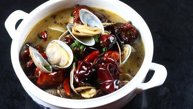 食物|高血压者，四类食物，忍住就是赢！三个危险时刻，切莫放任不管