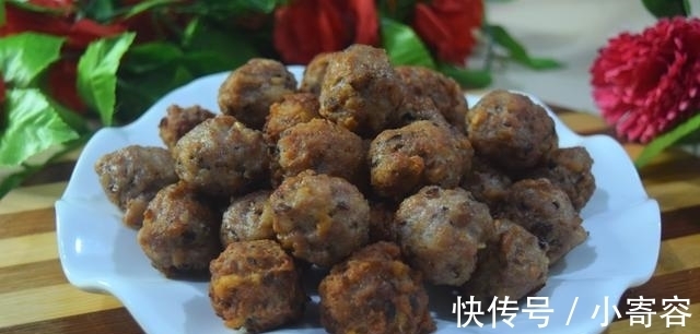 水淀粉|猪肉丸子最好吃的做法，简单美味又下饭，看看你喜欢吃不？