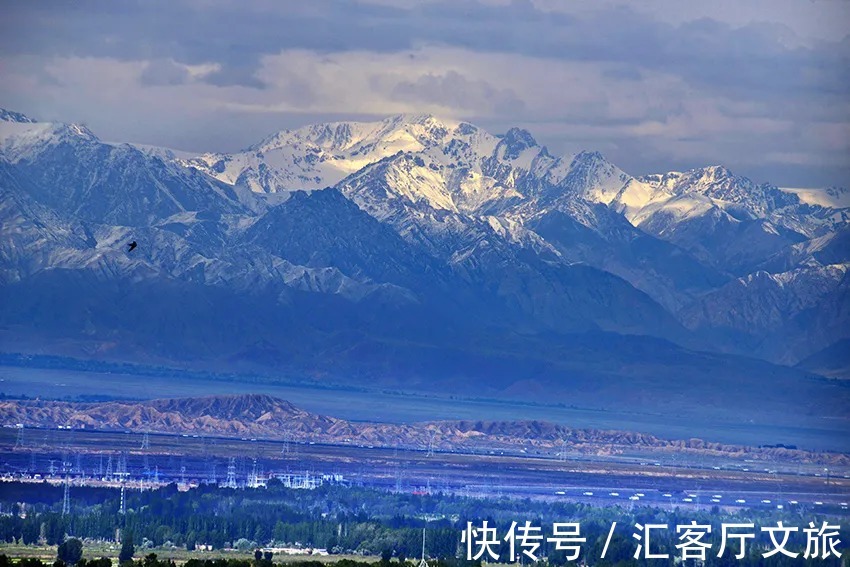 新疆|和新疆一样绚丽，和西藏一样神圣，一条汇聚极致风景的走廊