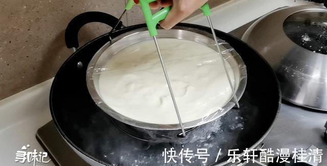 蛋清|教你“不用烤箱”，也能轻松做“蛋糕”，蓬松暄软，好吃还不上火