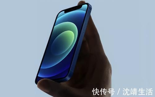 苹果|苹果“金字招牌”不香？iPhone12价格不再坚挺，现在买还值吗？