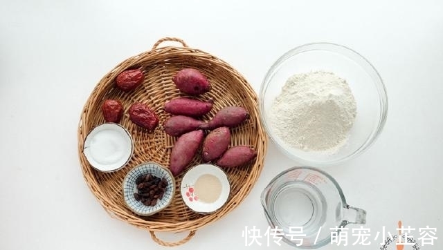 面团|家里有面粉一定要试试，上锅一蒸，柔软好吃，蛋糕一次成功