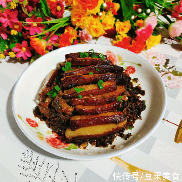 汁儿|梅菜扣肉，要的就是这个家常口儿