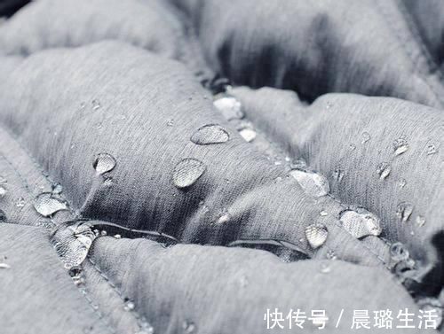 悬挂|羽绒服越洗越薄,很可能是犯了“错误”,大多数人都洗错了