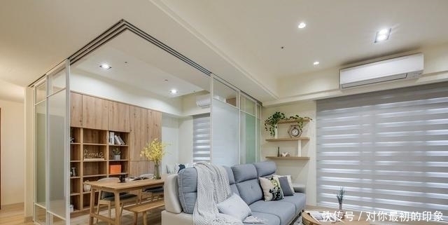 夫妻俩|夫妻俩晒出一线城市的新房,装修不豪华,但这才像是个家的样子
