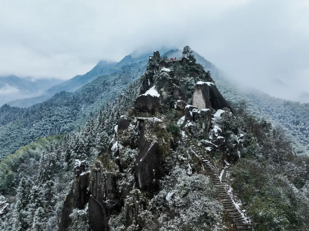 奇山秘境|奇山秘境佛儿岩 冰雪覆盖若仙境