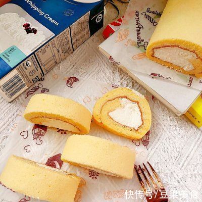 戚风蛋糕|#“佳”节好滋味#超柔软细腻,不容易开裂的烫面小四卷