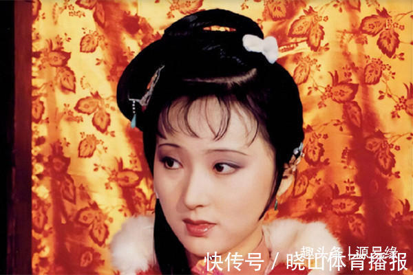 曹翁$《红楼梦》中“玉带林中挂”是啥意思?3个细节证明黛玉自缢而亡