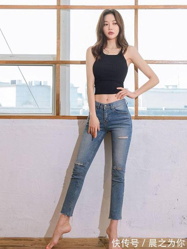 高跟鞋 -展现个性的牛仔裤女神,穿出时尚风采,回头率百分百!