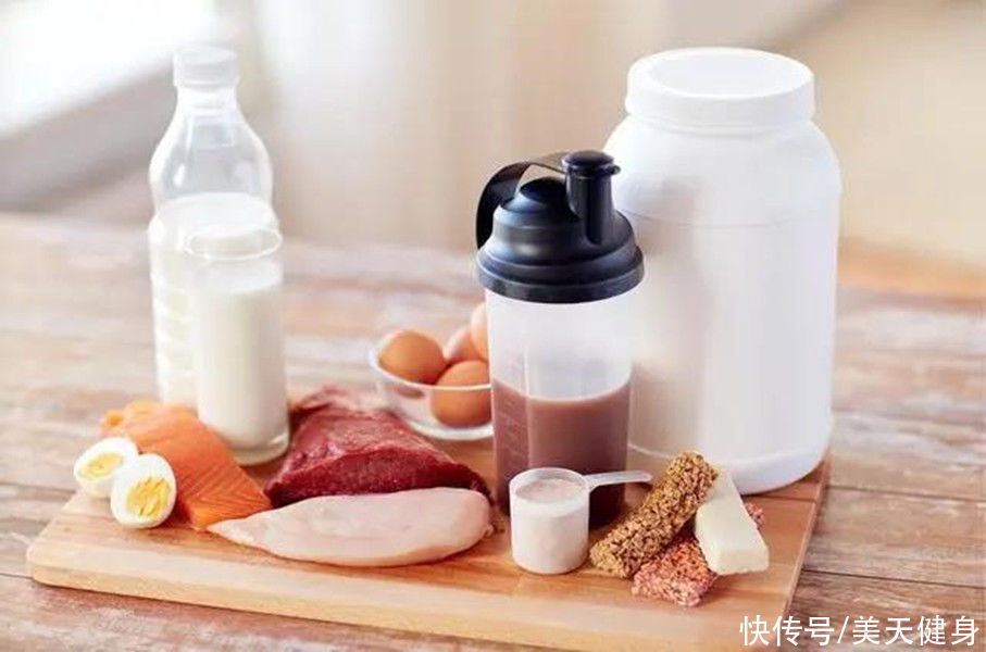 小肚腩|坚持健身,腹肌却不明显怎么办?三个方法能够帮到你,瘦掉小肚腩