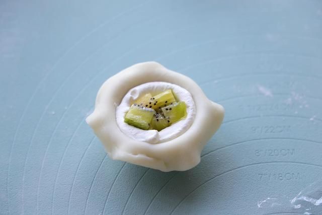 天气冷，来点热量甜品吧！一口下去太治愈了，一年至少吃一次吧