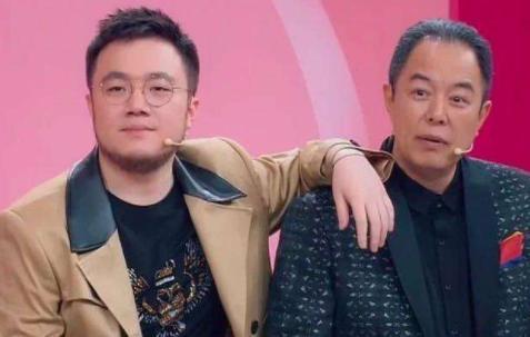 同为|同为英达的儿子,一个年薪98万为国争光,一个31岁成“反面教材”