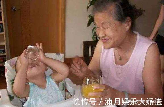 添加|8个月儿子因为一碗粥离开人世,婆婆的“育儿经”,一点点害了娃