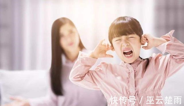 孩子|4岁儿子碰坏同学苹果手表,妈妈准备买单,但看到手表后差点笑翻