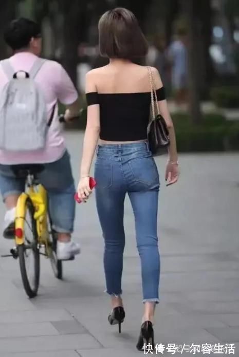 模板 清凉的夏日时尚界穿搭模板，就连打电话的样子都很霸气，你学会了吗