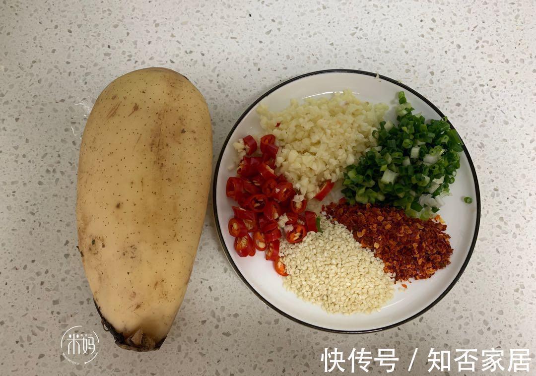 小米椒|莲藕焯水就发黑,记住这个小技巧,莲藕白净又脆爽,好吃又入味