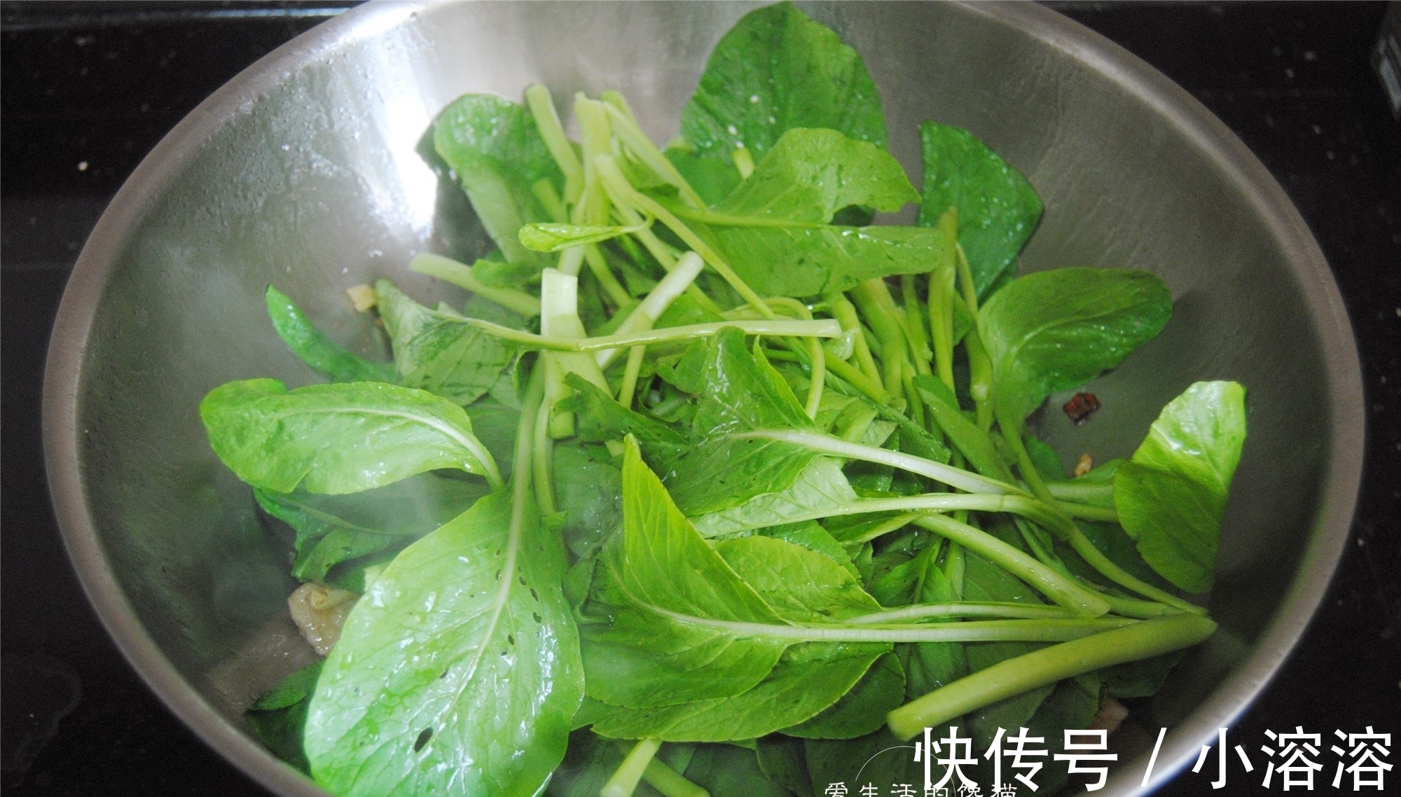 菜心|夏季天再热，这菜也抢手，清润开胃，超下饭，5分钟上桌，秒空！