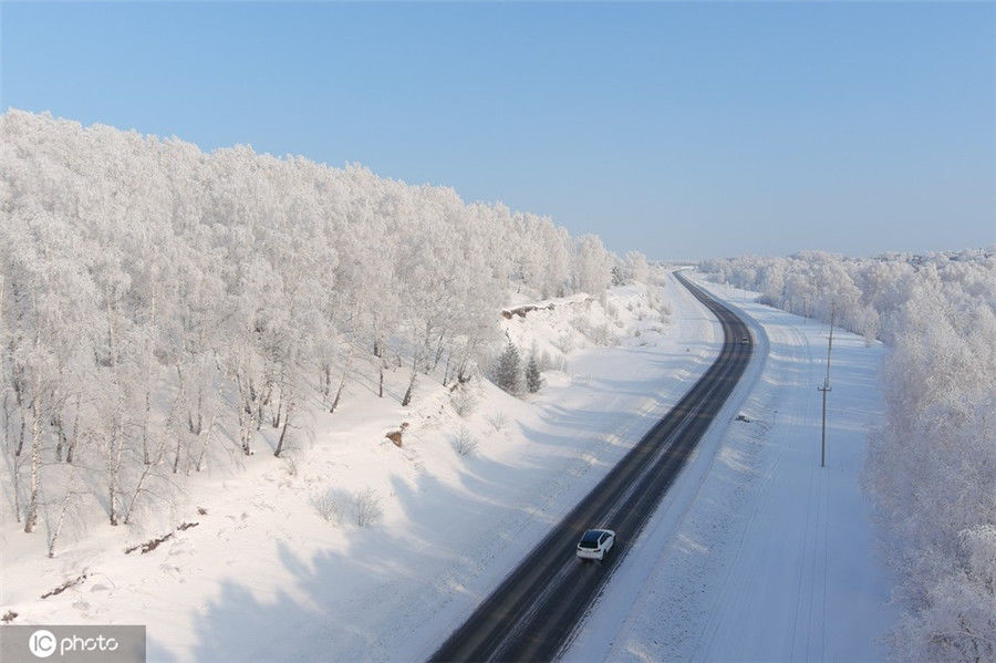 icphoto|俄罗斯克麦罗沃大雪 天地间白茫茫一片