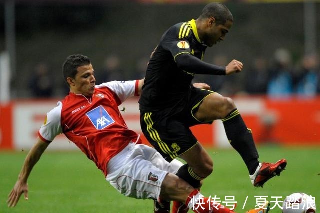 客場|12月30日足球賽事分析精選3場葡超聯(lián)賽(內(nèi)含比分二串)