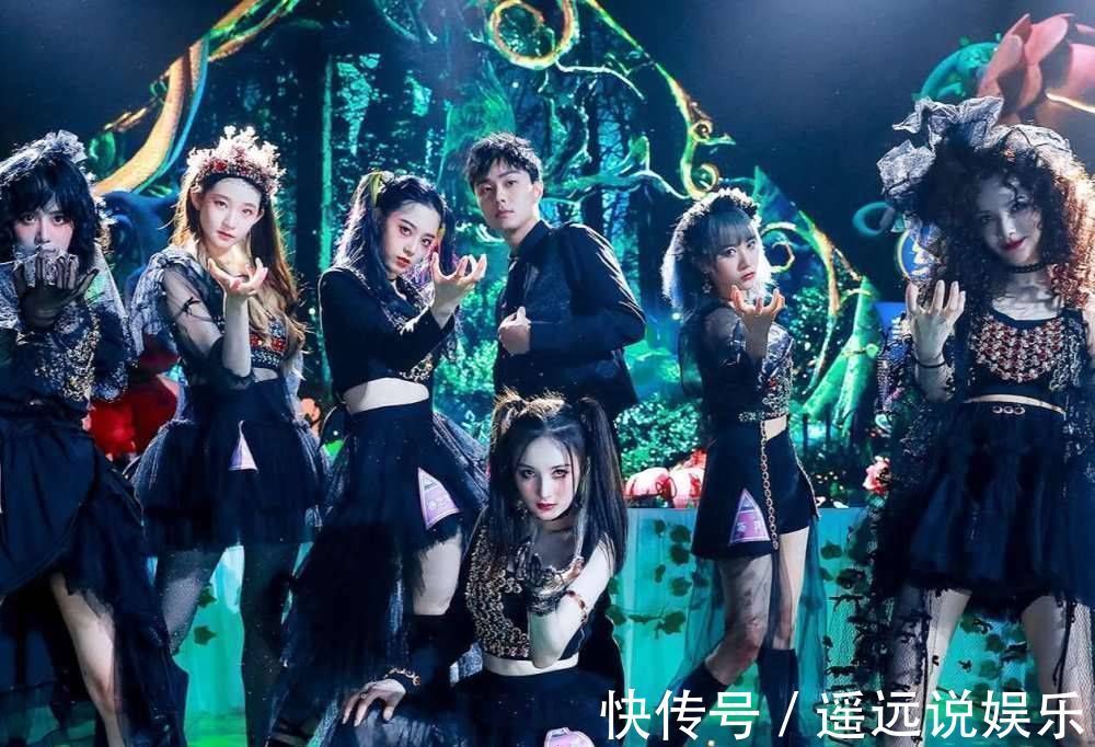 丁禹兮跟张予曦,比跟赵露思更配看了他和nene才知道什么是一对