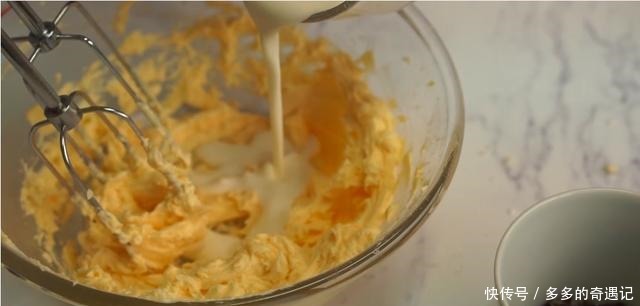 软心巧克力曲奇,麻薯爆浆拉丝粘糯浓香零食中的李奎妹妹