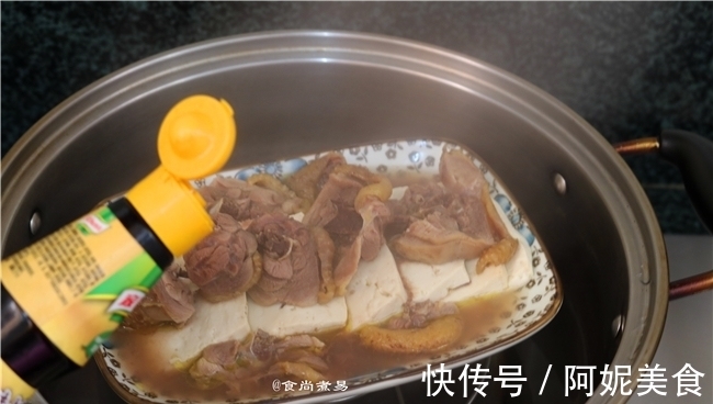 腌制|豆腐此做法,很多人不懂,蒸一蒸香嫩营养,荤素搭配很下饭