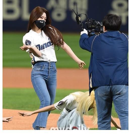 「MD PHOTO」 韓國女團(tuán)EVERGLOW擔(dān)任職業(yè)棒球比賽開球嘉賓