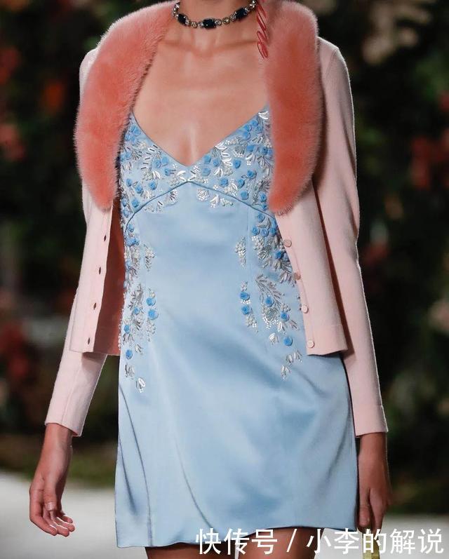 米兰时装周线下T台回归,Blumarine2021春夏系列演绎浪漫时装盛宴